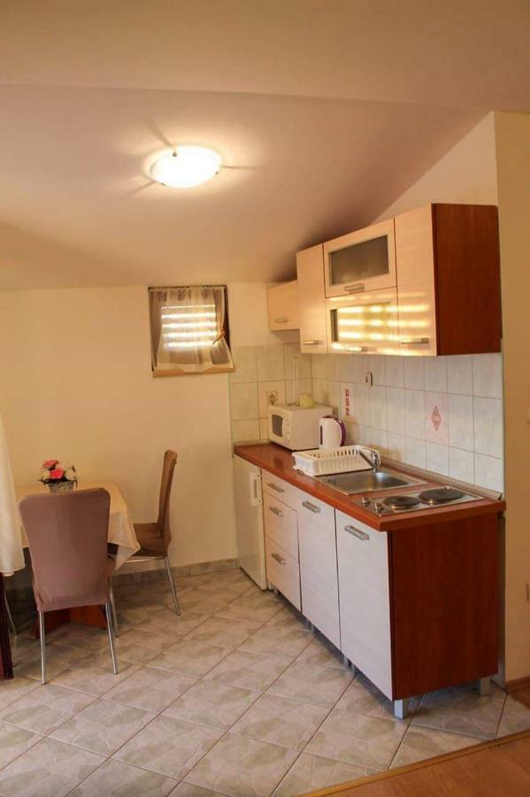 Apartmani Jaman Vrsi Εξωτερικό φωτογραφία