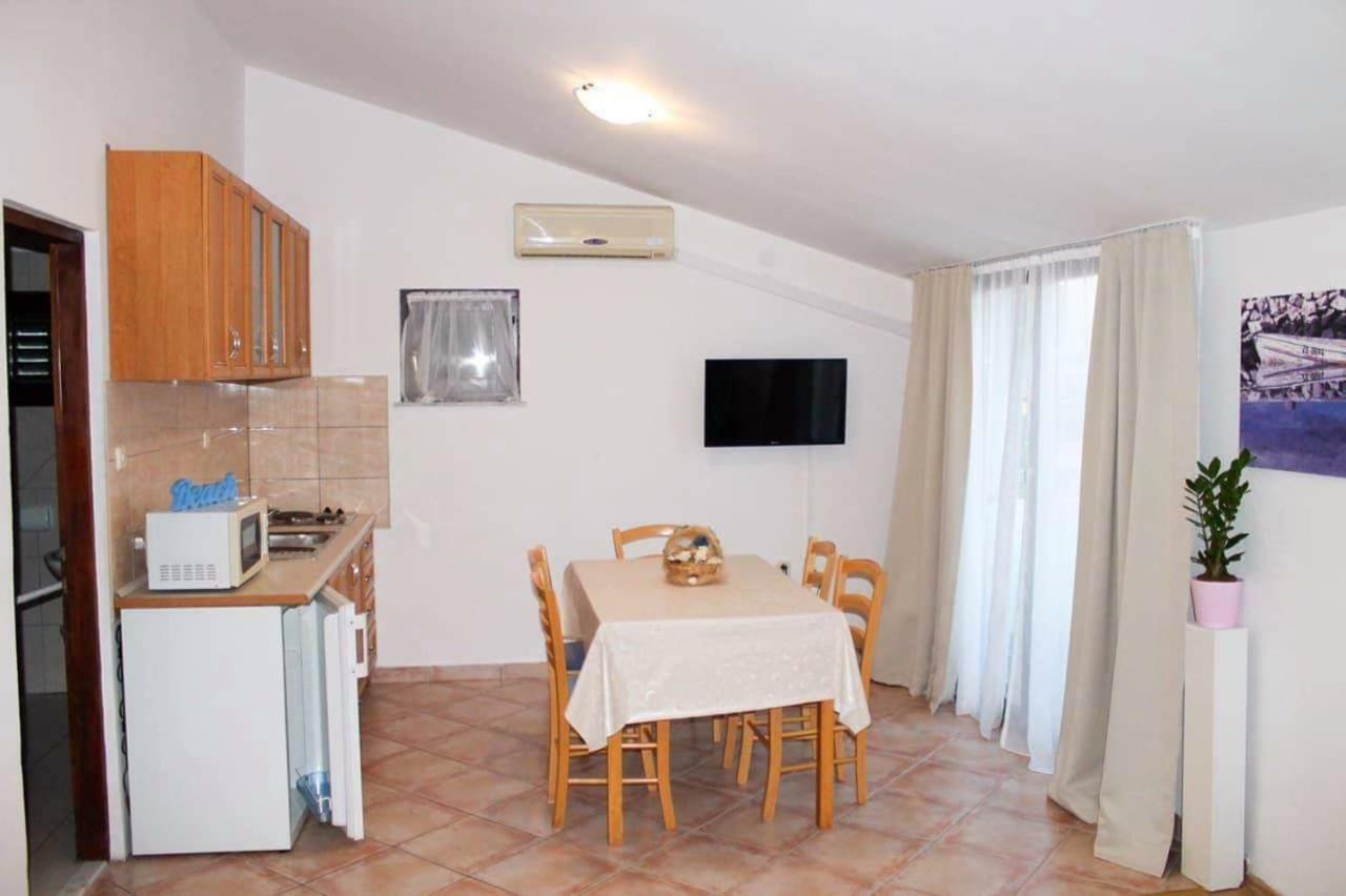 Apartmani Jaman Vrsi Εξωτερικό φωτογραφία